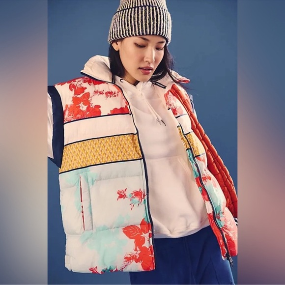 NWT! FP Free People Movement In A Bubble Printed Puffer Vest Sz Large - Picture 2 of 3